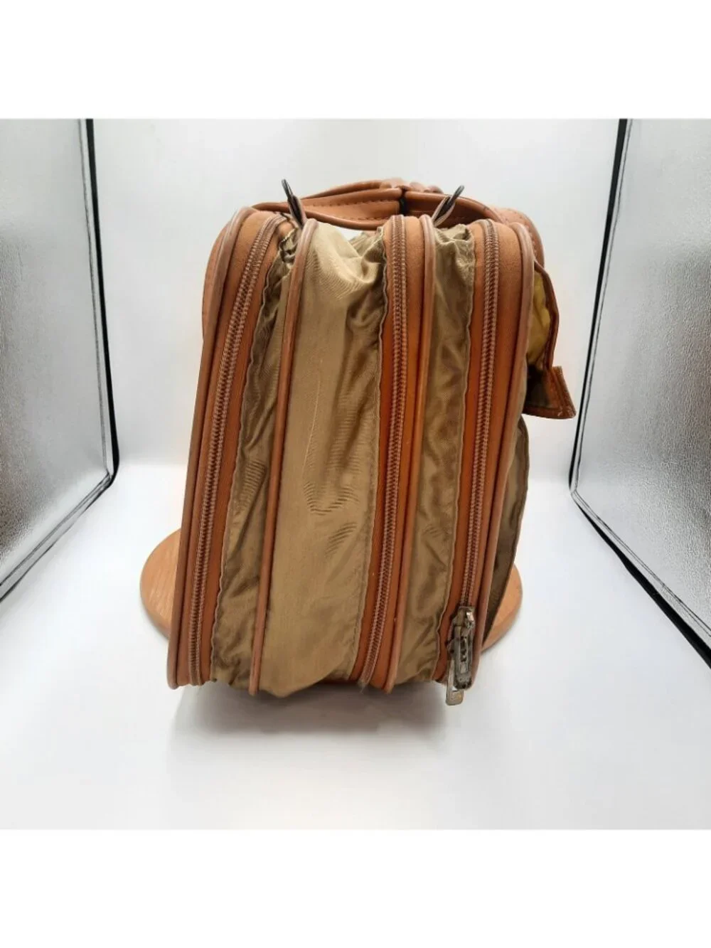 Vintage Hartmann Luggage Khaki Nylon Leather Trim Folding Zip Travel Garment Bag
